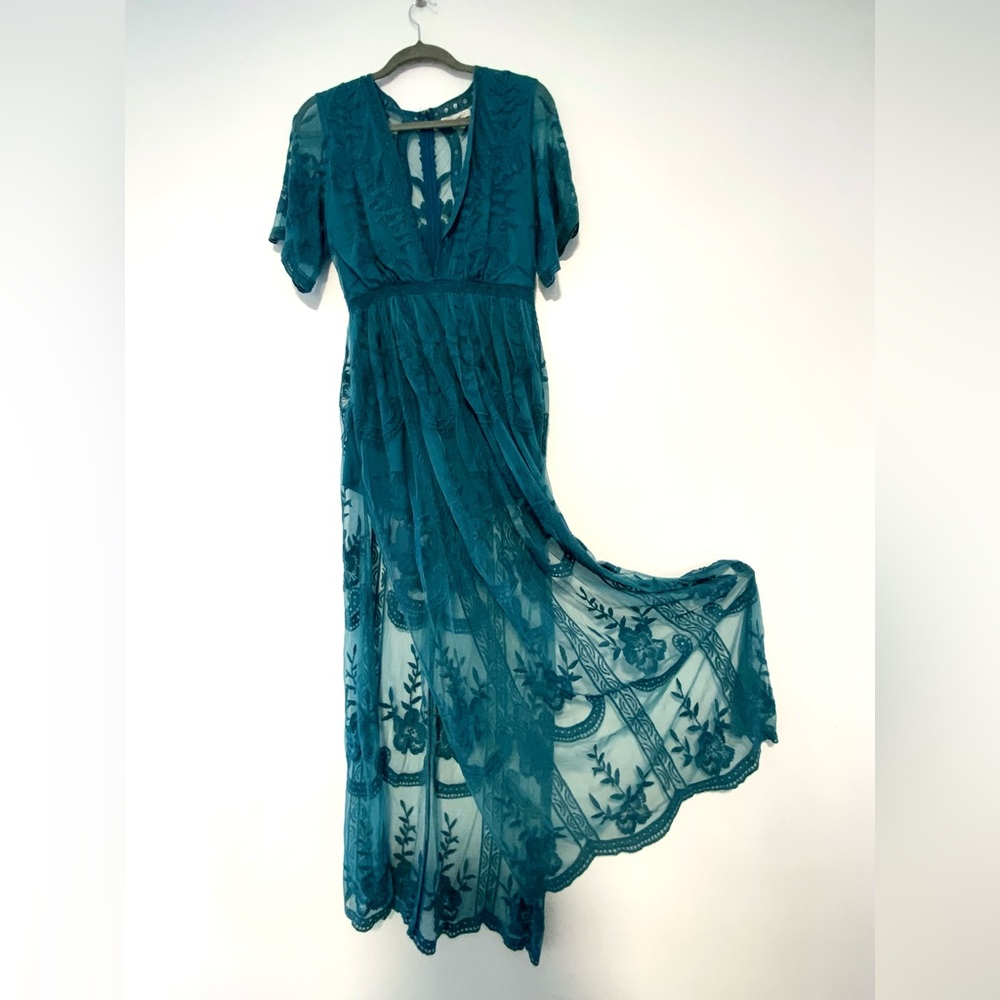 Honey Punch emerald lace maxi dress